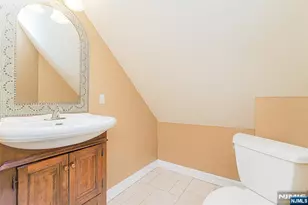 344 Joralemon St, Belleville, NJ 07109 - Photo 27