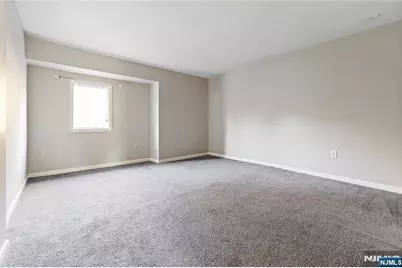 410 Heights Drive 8 #8, Haledon, NJ 07508 - Photo 9