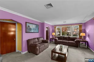 31 Rollins Ave, Clifton, NJ 07011 - Photo 5