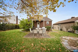 31 Rollins Ave, Clifton, NJ 07011 - Photo 21