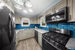 31 Rollins Ave, Clifton, NJ 07011 - Photo 11