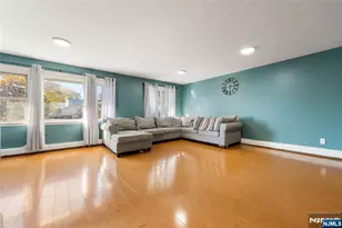 54 Brookdale Ave, Newark, NJ 07106 - Photo 5