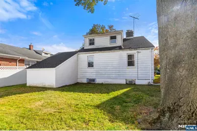 811 Summit Avenue, Hackensack, NJ 07601 - Photo 21