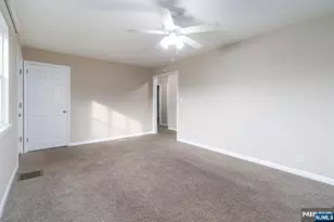 205 Starling Ln, Mount Holly, NJ 08060 - Photo 5