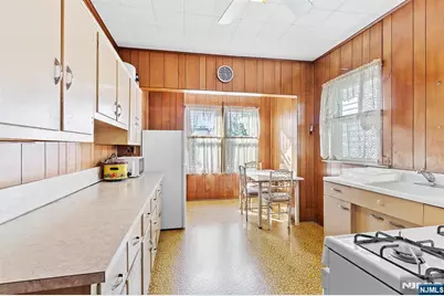 708 Kearny Avenue, Kearny, NJ 07032 - Photo 11