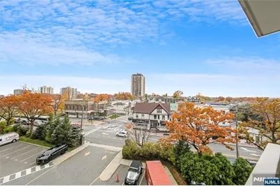 2000 Linwood Avenue 5L #5L, Fort Lee, NJ 07024 - Photo 17