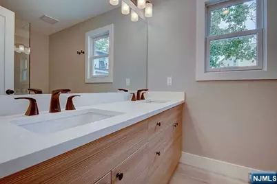 81 Mission Street, Montclair, NJ 07042 - Photo 23