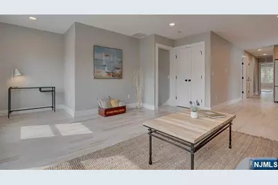 81 Mission Street, Montclair, NJ 07042 - Photo 21