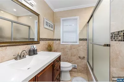2 Passaic Avenue, Hasbrouck Heights, NJ 07604 - Photo 11