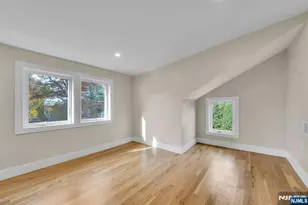 302 W Clinton Ave, Tenafly, NJ 07670 - Photo 33