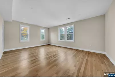 302 W Clinton Avenue, Tenafly, NJ 07670 - Photo 25