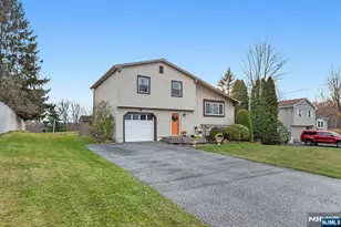 3 Hummingbird Trail, Vernon, NJ 07422 - Photo 3