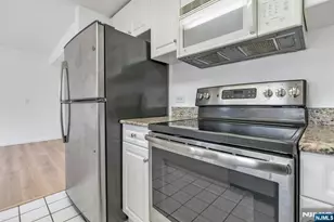 100 Old Palisade 1814, Fort Lee, NJ 07024 - Photo 7