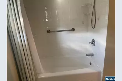 49 Hawthorne Avenue, Clifton, NJ 07011 - Photo 15