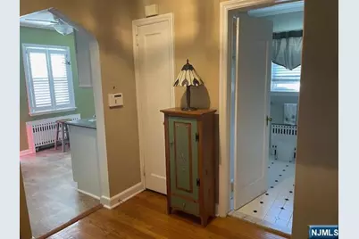 49 Hawthorne Avenue, Clifton, NJ 07011 - Photo 11