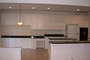 114 White Pine 114, Paramus, NJ 07652 - Photo 5