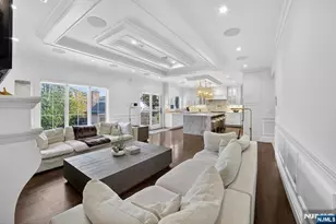 1096 Briar Way, Fort Lee, NJ 07024 - Photo 15