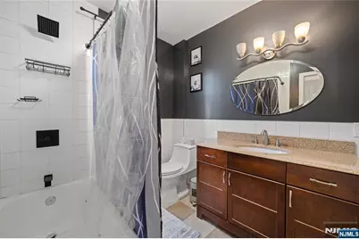 20 E 31st Street, Bayonne, NJ 07002 - Photo 27