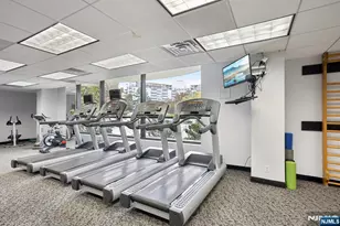 2 Claridge Dr 2Nw, Verona, NJ 07044 - Photo 37