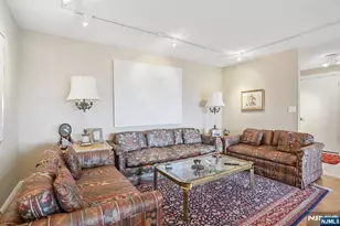 2 Claridge Dr 2Nw, Verona, NJ 07044 - Photo 11