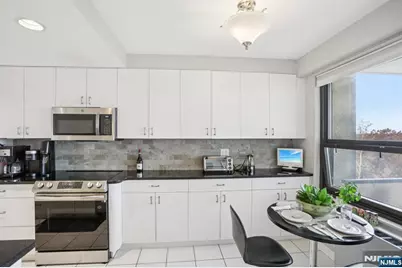 2 Claridge Drive 2Nw #2NW, Verona, NJ 07044 - Photo 15