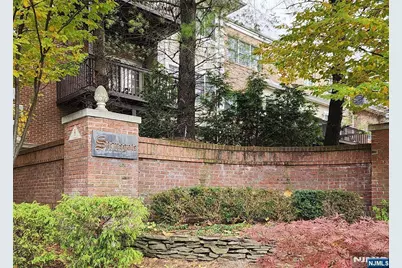 136 Stonegate Trail 37 #37, Cresskill, NJ 07626 - Photo 1