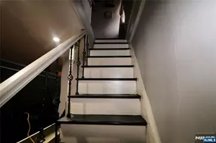 315-319 Mawbey St, Woodbridge Township, NJ 07095 - Photo 27