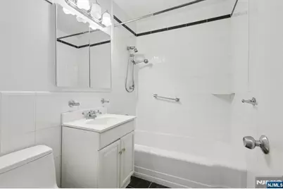 4 Horizon Road 627 #627, Fort Lee, NJ 07024 - Photo 21