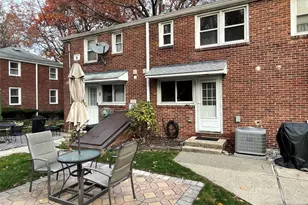 130 Glenbrook Parkway 5E, Englewood, NJ 07631 - Photo 15