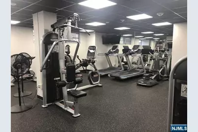 2077 Center Street 9B #9B, Fort Lee, NJ 07024 - Photo 15
