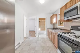 457 Washington Ave, Cliffside Park, NJ 07010 - Photo 17