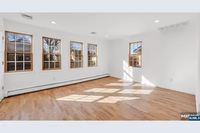 457 Washington Avenue, Cliffside Park, NJ 07010 - Photo 27
