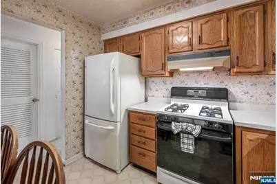 80 Konight Court, Mahwah, NJ 07430 - Photo 15