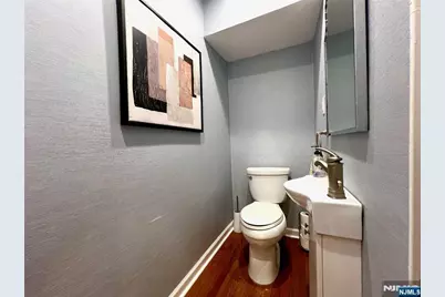 58 Cambridge Road, Montclair, NJ 07042 - Photo 15