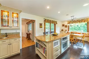 182 Park, West Caldwell, NJ 07006 - Photo 5