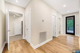 10 Big Ramapo Rd, Saddle River, NJ 07458 - Photo 17