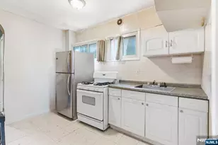 249 Delawanna Ave, Clifton, NJ 07014 - Photo 9