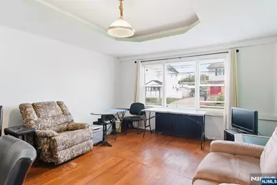 249 Delawanna Avenue, Clifton, NJ 07014 - Photo 7