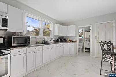 33 Lafayette, Orange, NJ 07050 - Photo 23