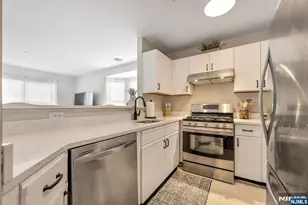 901 Hawley Ct, Denville, NJ 07834 - Photo 13