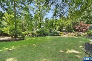 2 Canoe Ln, Roseland, NJ 07068 - Photo 33