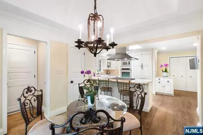 2 Canoe Lane, Roseland, NJ 07068 - Photo 11