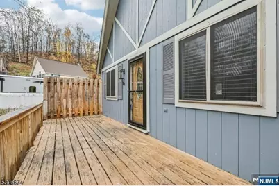 16 Winding Hill Road, Vernon, NJ 07462 - Photo 9