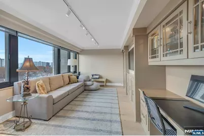 1500 Palisade Avenue 15F #15F, Fort Lee, NJ 07024 - Photo 23