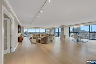 1500 Palisade Ave 15F, Fort Lee, NJ 07024 - Photo 3