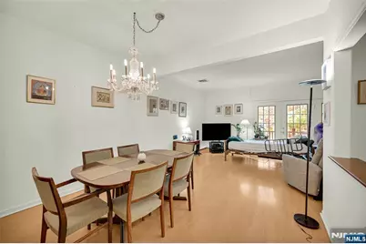 2 Allison Court, Allendale, NJ 07401 - Photo 25