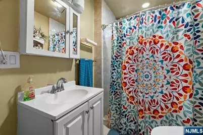 103 Virginia Avenue, Jersey City, NJ 07304 - Photo 25