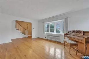 80 Voorhees St, Teaneck Township, NJ 07666 - Photo 9