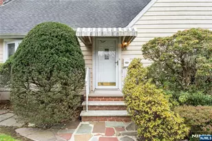 80 Voorhees St, Teaneck Township, NJ 07666 - Photo 3