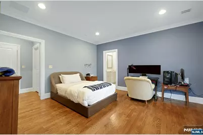 278 Crest Place, Franklin Lakes, NJ 07417 - Photo 37